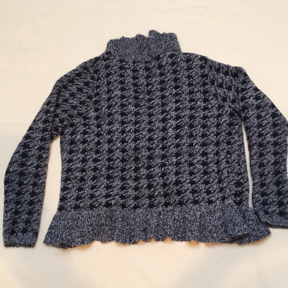 Sweater - Picture 3 of 3